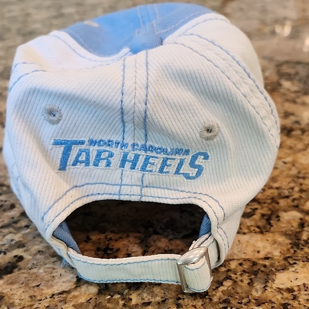 Tar‎ Heels New Era Light Blue and White Kids Hat